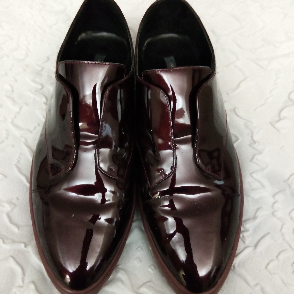 New, size 9M, Lafayette 148 NY shoes